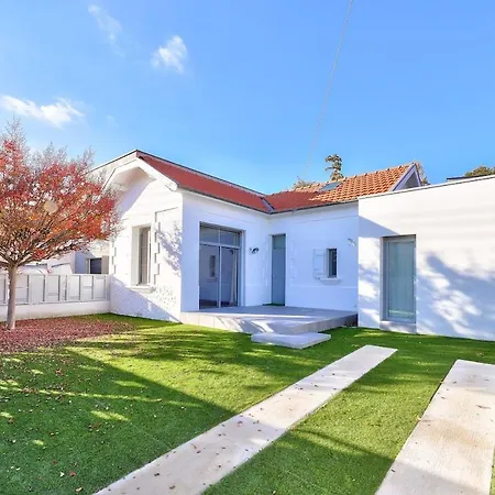 Maison Type Archonnaise Rénovée à Proximité De Bordeaux *