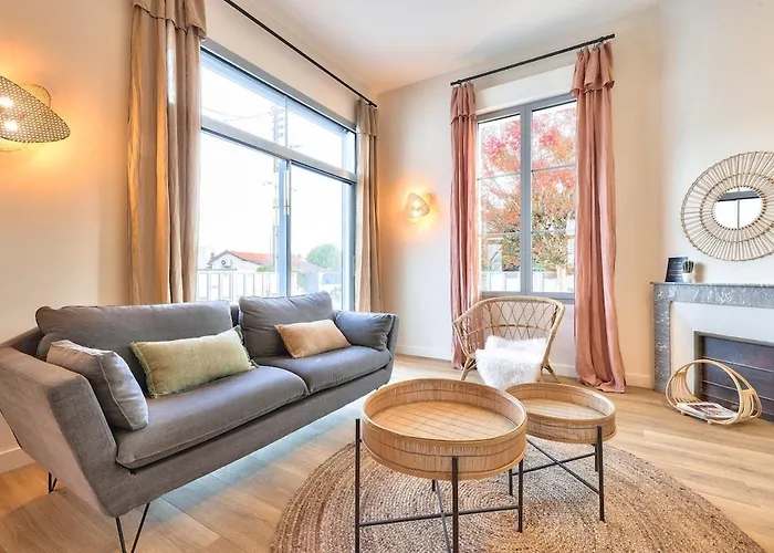 Maison Type Archonnaise Rénovée à Proximité De Bordeaux Villa *